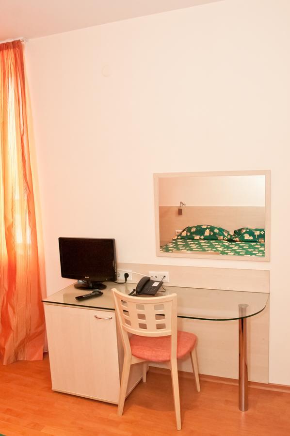 Hotel Astra Sofia Extérieur photo